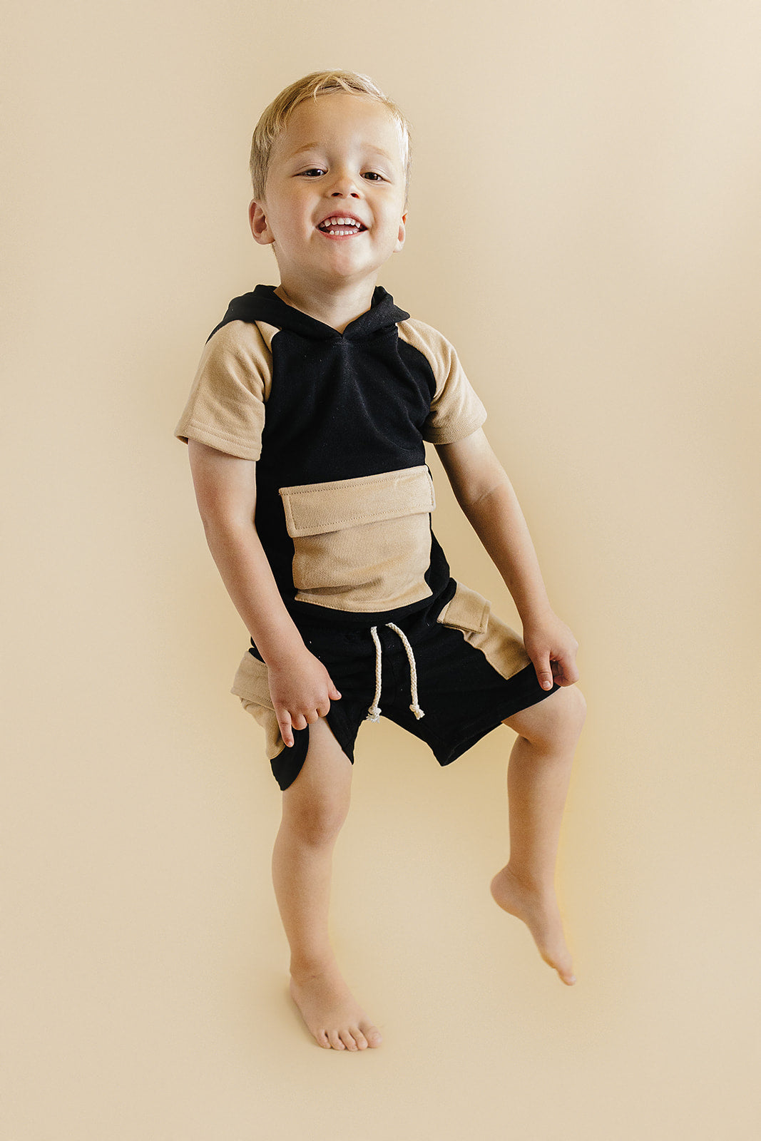 Terry Cargo Shorts Set | Black & Tan