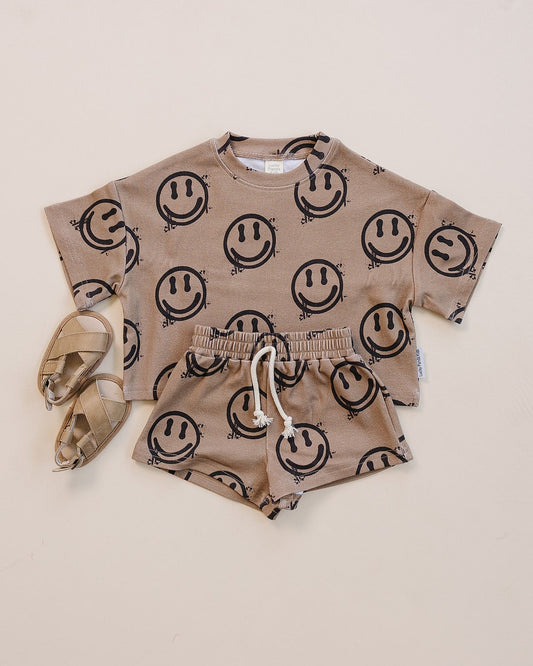 Shorts Set | Brown Smiley Face